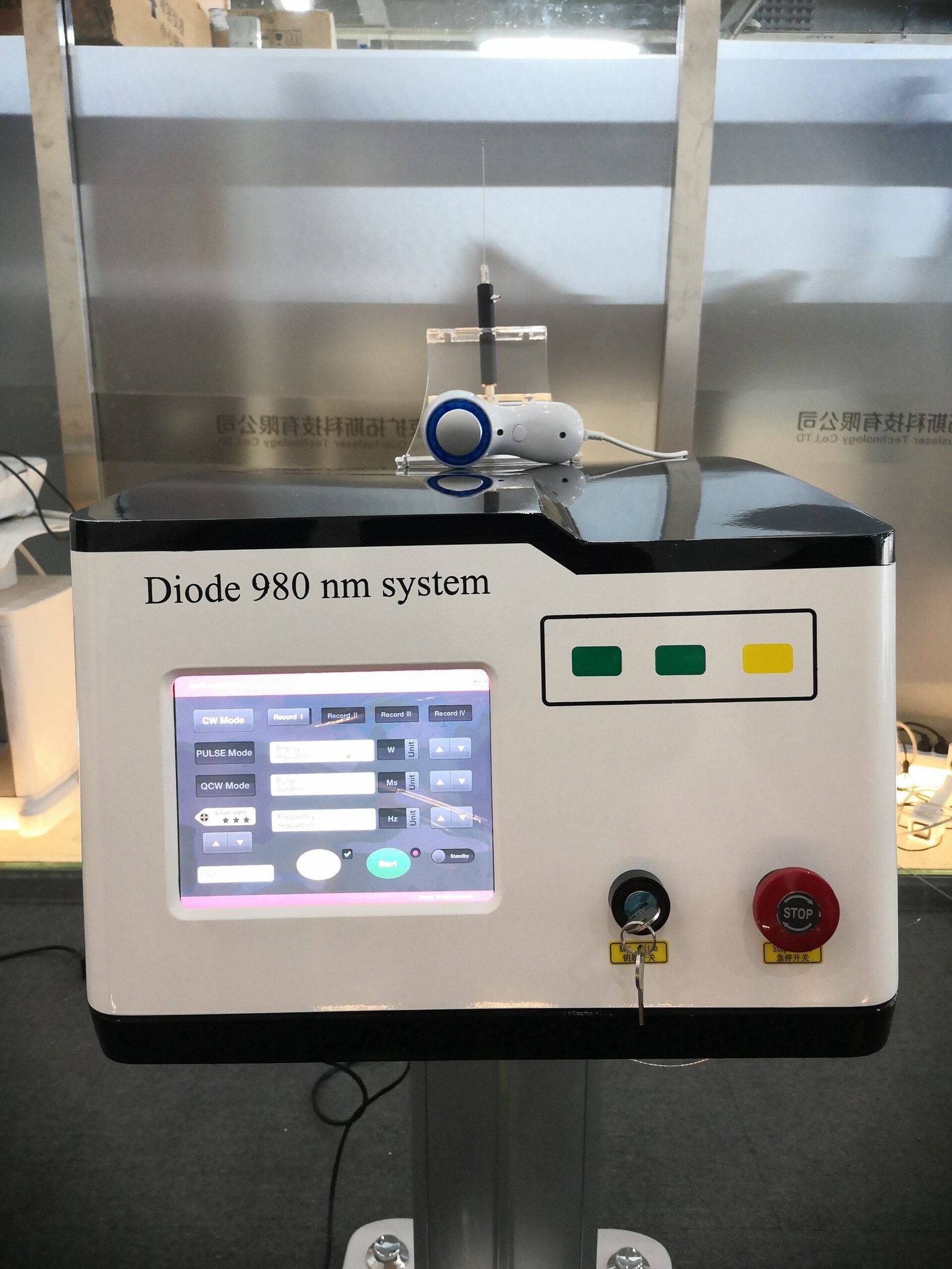 980nm 1470Nm Çift Dalgaboyu Diyot Lazer Endolift Lazer Makinesi 6 1 - Görsel 7